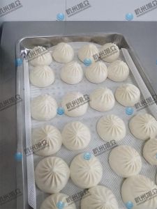 旭眾包子機上門安裝，現(xiàn)場調(diào)試完成成型效果棒！