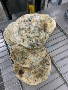 512包子機做金華烙，餅梅菜豬油餡，多功能非常實用！